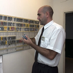 servicios auxiliares canarias control accesos